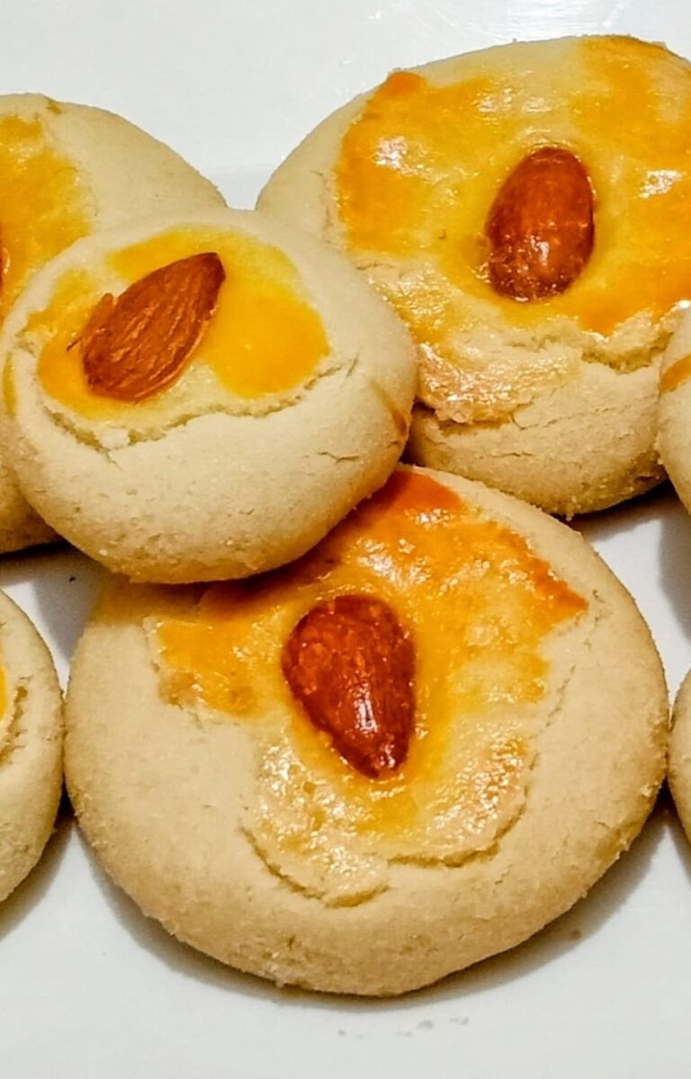 Naan khatai